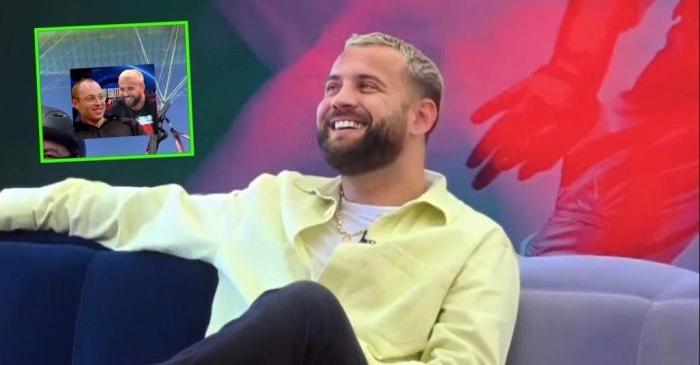 Luizit i dërgojnë dron me fituesin kanadez që e ka përmendur Luizi, ky është reagimi epik i tij (Video) Luizit i dërgojnë dron me fituesin kanadez që e ka përmendur Luizi, ky është reagimi epik i tij (Video)