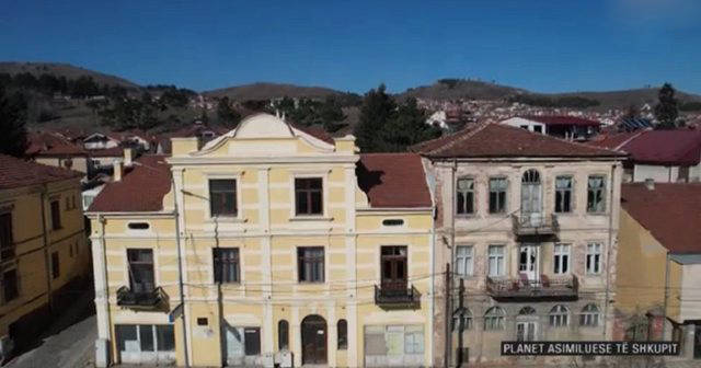 Serb dhe maqedonas pronarë të Muzeut të Alfabetit Shqip, si u tjetërsua pronësia? Serb dhe maqedonas pronarë të Muzeut të Alfabetit Shqip, si u tjetërsua pronësia?