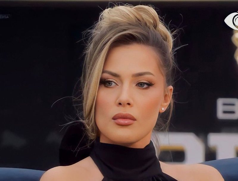 VIDEO/ Çfarë ndodhi pas ‘Prime’-it? Olta shpërthen në lot: Nuk mundem më, dua të iki…! VIDEO/ Çfarë ndodhi pas ‘Prime’-it? Olta shpërthen në lot: Nuk mundem më, dua të iki…!