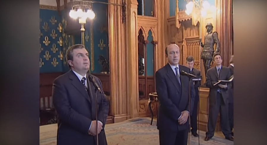 Dokumente/ Dosja amerikane e Ilir Metës për lidhjet e dyshimta me rusët Dokumente/ Dosja amerikane e Ilir Metës për lidhjet e dyshimta me rusët