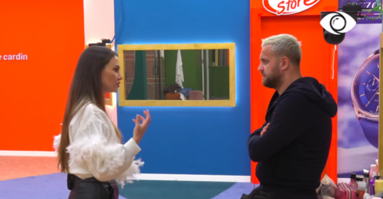 Luizi i bën premtimin ekstrem: ‘Kam vendosur ta jap ty çmimin e madh’! Kiara i kthehet: Po ik o Lui… Luizi i bën premtimin ekstrem: ‘Kam vendosur ta jap ty çmimin e madh’! Kiara i kthehet: Po ik o Lui…