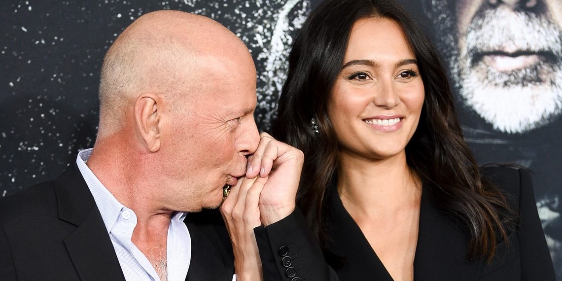 Bruce Willis në ditëlindjen e 68-të: Bashkëshortja shpreh dhimbjen e madh që ndjen nga sëmundja e tij e pashërueshme