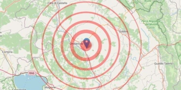 Vazhdojnë lëkundjet në Itali, tjetër tërmet i fortë në Perugia Vazhdojnë lëkundjet në Itali, tjetër tërmet i fortë në Perugia