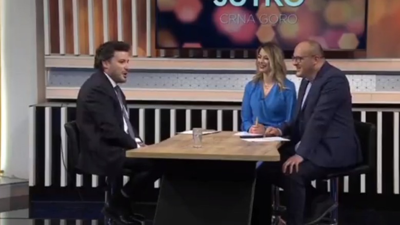 Pse nuk martohesh? Abazoviç “e tepron me sinqeritetin”: Nuk ma jep askush vajzën Pse nuk martohesh? Abazoviç “e tepron me sinqeritetin”: Nuk ma jep askush vajzën