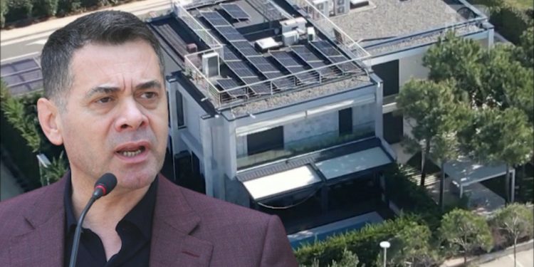 Partnerja e Ahmetaj ankimon bllokimin e vilës: Po qëndrojmë me qira me fëmijën e mitur, nuk kemi… Partnerja e Ahmetaj ankimon bllokimin e vilës: Po qëndrojmë me qira me fëmijën e mitur, nuk kemi…