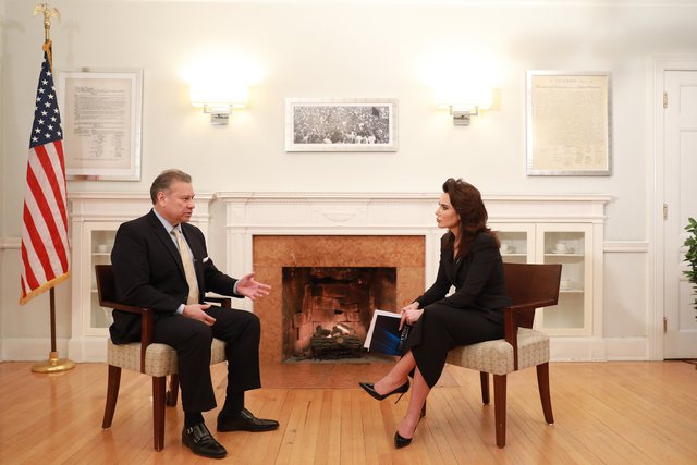 Gabriel Escobar: Sali Berisha është e shkuara. Nuk njoh asnjë person që përmes turmave dhe zgjedhjeve të ketë arritur të ndryshojë përcaktimin e pozicionit të tyre ndaj SHBA Gabriel Escobar: Sali Berisha është e shkuara. Nuk njoh asnjë person që përmes turmave dhe zgjedhjeve të ketë arritur të ndryshojë përcaktimin e pozicionit të tyre ndaj SHBA