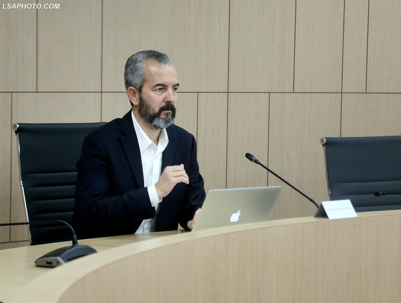 Dy standardet e Celibashit për fletën e votimit. Pse po e fsheh Komisioneri emrin e Ilir Metës në fletë votimi? Dy standardet e Celibashit për fletën e votimit. Pse po e fsheh Komisioneri emrin e Ilir Metës në fletë votimi?