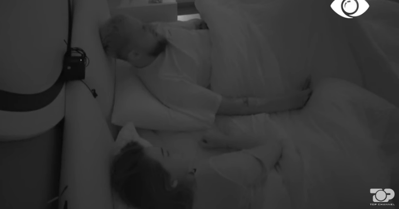 “Nëse të pengoj, iki”! Plas sërish mes çiftit, Luizi i kthehet keq Kiarës: Njeri jam edhe unë dreqi e mori… “Nëse të pengoj, iki”! Plas sërish mes çiftit, Luizi i kthehet keq Kiarës: Njeri jam edhe unë dreqi e mori…