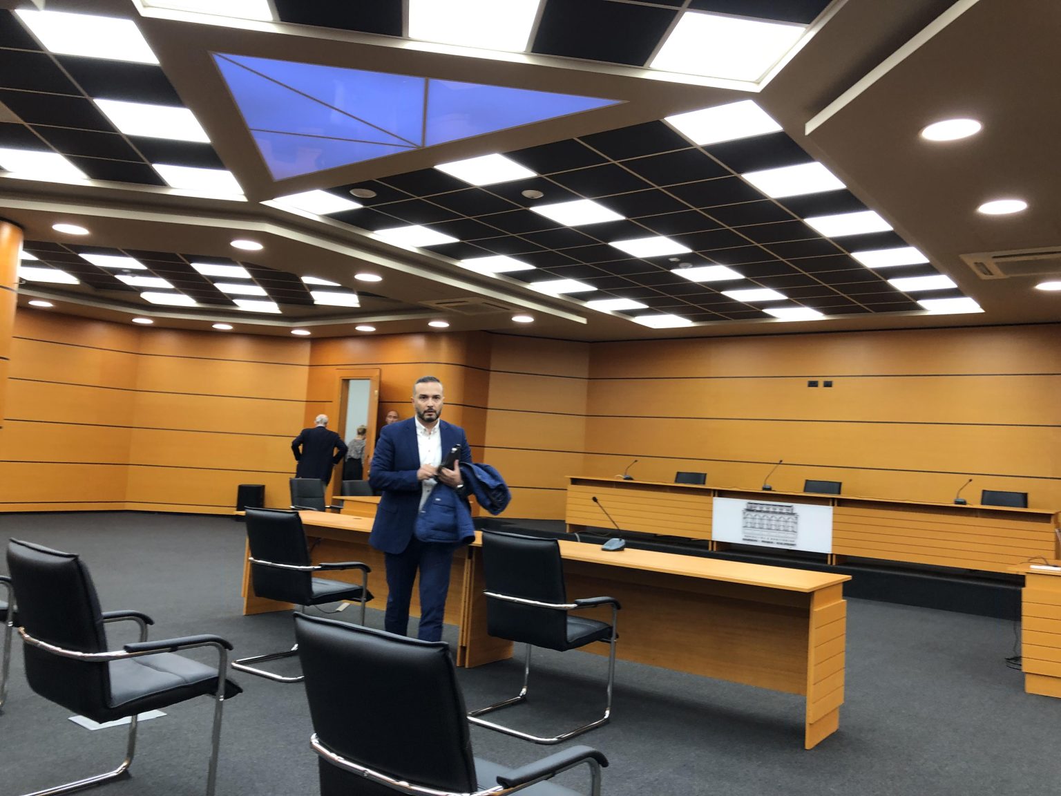 KPK shkarkon nga detyra prokurorin Armand Gurakuqi KPK shkarkon nga detyra prokurorin Armand Gurakuqi