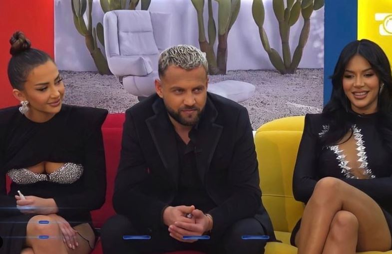 “Vdiqët për b*thën e Luizit”! Modelja e njohur reagon ashpër pas përplasjes mes Efit dhe Kiarës: Ai ka sy vetëm për… “Vdiqët për b*thën e Luizit”! Modelja e njohur reagon ashpër pas përplasjes mes Efit dhe Kiarës: Ai ka sy vetëm për…