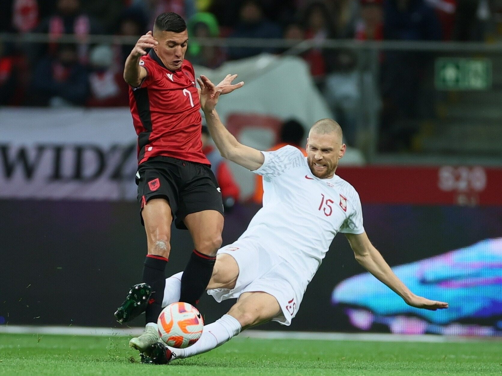 Luajti titullar kundër Shqipërisë, rezulton se ka përdorur doping Luajti titullar kundër Shqipërisë, rezulton se ka përdorur doping