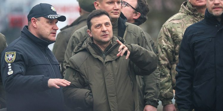 The Financial Times: Gjyqi i Kosovës për krimet e luftës tregon nevojën për përgatitje në Ukrainë