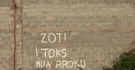 Juristi Romeo Kara: Prona duhet kthyer tek i Zoti! Juristi Romeo Kara: Prona duhet kthyer tek i Zoti!