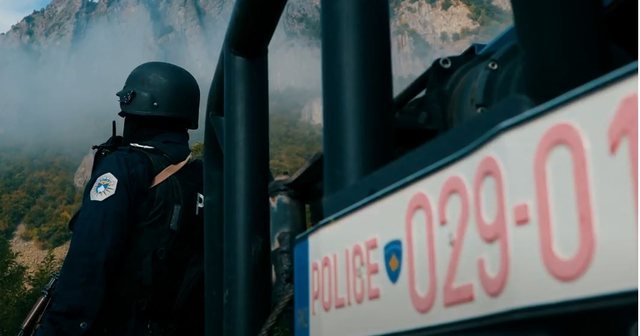 Pesë policë të lënduar dhe katër automjete të dëmtuara nga situata në Veri Pesë policë të lënduar dhe katër automjete të dëmtuara nga situata në Veri