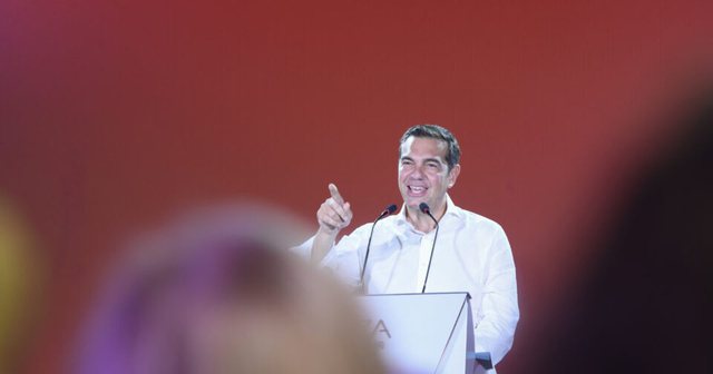 Tsipras nuk dorëzohet: Do të luftojmë për të parandaluar një kryeministër të pakontrollueshëm Tsipras nuk dorëzohet: Do të luftojmë për të parandaluar një kryeministër të pakontrollueshëm