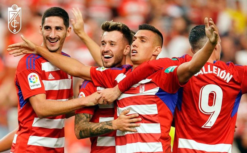 Myrto Uzuni merr vendimin e rëndësishëm për të ardhmen e tij! Myrto Uzuni merr vendimin e rëndësishëm për të ardhmen e tij!