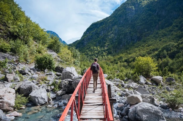 “Në vend të Mykonos, provoni Shqipërinë”, Washington Post jehonë Shqipërisë “Në vend të Mykonos, provoni Shqipërinë”, Washington Post jehonë Shqipërisë