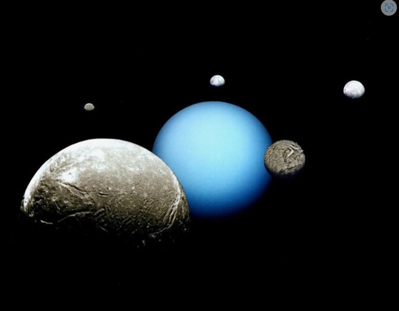 Shkencëtarët dyshojnë se jeta aliene mund të fshihet në hënat e Uranit, planetit të sistemit tonë diellor!