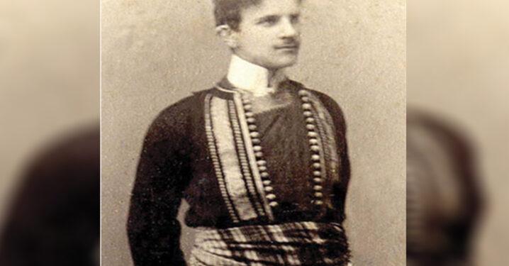 Të dhëna mbi origjinën e gjeniut Nikola Tesla dhe fotografisë së tij të famshme me kostum tradicional Të dhëna mbi origjinën e gjeniut Nikola Tesla dhe fotografisë së tij të famshme me kostum tradicional