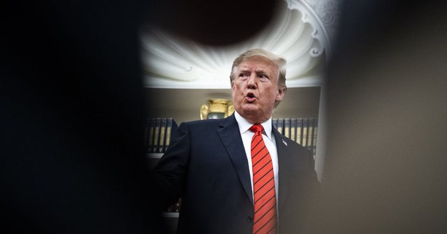 Donald Trump, ish-presidenti i parë amerikan që akuzohet në gjykatë federale: Çfarë ndodh tani? Donald Trump, ish-presidenti i parë amerikan që akuzohet në gjykatë federale: Çfarë ndodh tani?