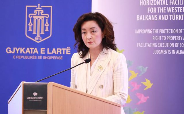 A e di Yuri Kim se përse e “futi” Tahirin në burg! Reagim skandaloz: Vendim zhgënjyes, këto veprime do kenë pasoja A e di Yuri Kim se përse e “futi” Tahirin në burg! Reagim skandaloz: Vendim zhgënjyes, këto veprime do kenë pasoja