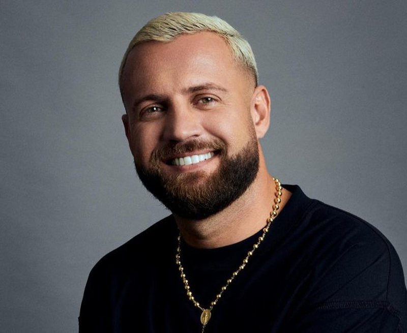 Djemtë e Shqipërisë u kthyen në bjondë për shkak të Luizit, por vajzat do të frymëzohen nga…