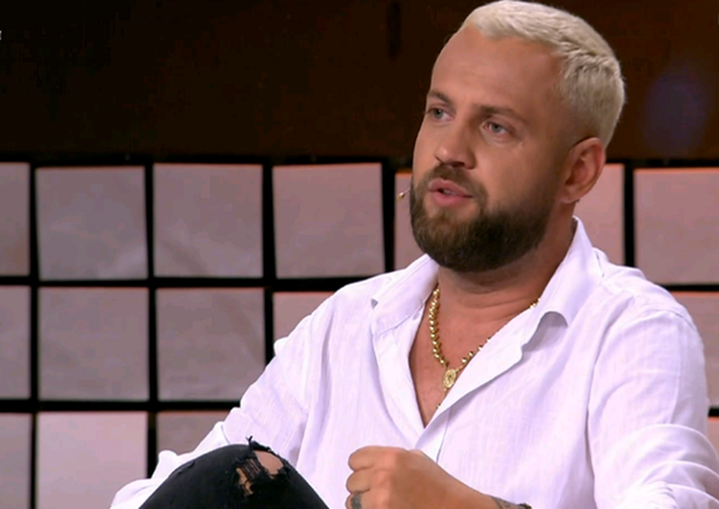 “Lëpin aty ku pështynë”! Pasi foli keq për Për’puthen, zbulohet se çfarë tha Luizi sot në emision “Lëpin aty ku pështynë”! Pasi foli keq për Për’puthen, zbulohet se çfarë tha Luizi sot në emision