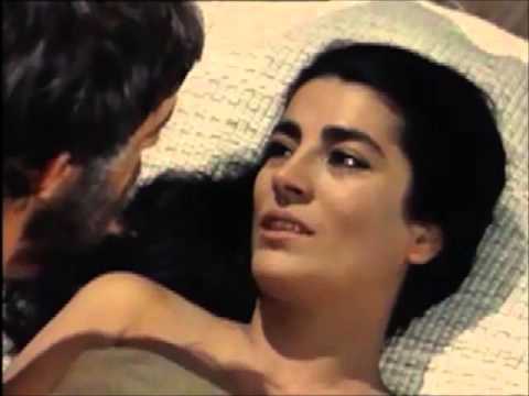 Nga kujtimet e të paharruarit Bekim Fehmiut: Takimi me Irene Papas Nga kujtimet e të paharruarit Bekim Fehmiut: Takimi me Irene Papas