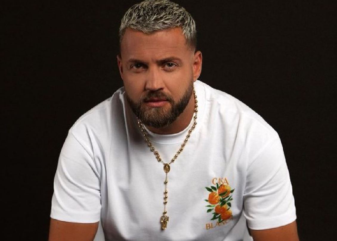 Luizi poston foton me shokun e tij të ngushtë: ‘Nuk ka tentuar kurrë të përfitojë’! Luizi poston foton me shokun e tij të ngushtë: ‘Nuk ka tentuar kurrë të përfitojë’!