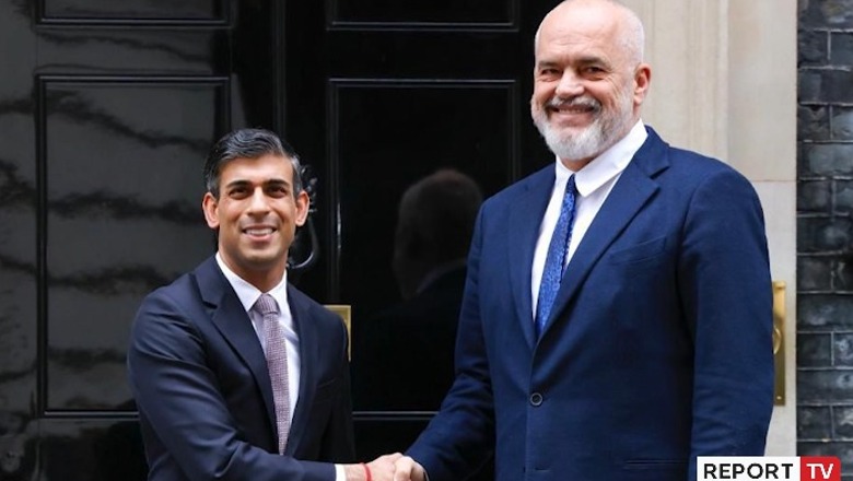 Të burgosurit shqiptarë në Britani do transferohen në atdhe! Hyn në fuqi marrëveshja e përbashkët me Anglinë Të burgosurit shqiptarë në Britani do transferohen në atdhe! Hyn në fuqi marrëveshja e përbashkët me Anglinë