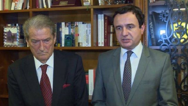 Albin Kurti, si mëkëmbës i Berishës dhe Metës në luftën ndaj Ramës dhe SHBA Albin Kurti, si mëkëmbës i Berishës dhe Metës në luftën ndaj Ramës dhe SHBA