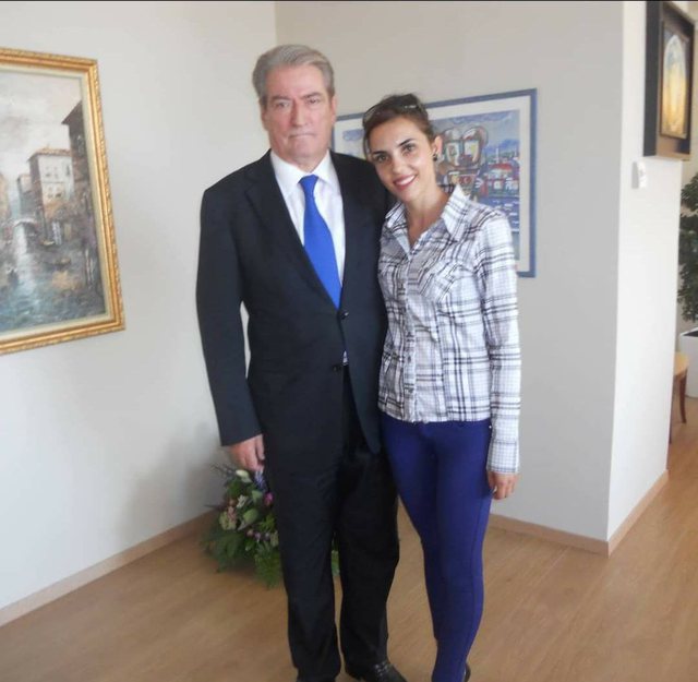 SPAK heton tabulatet telefonike të Alma K, kërkon porositësin SPAK heton tabulatet telefonike të Alma K, kërkon porositësin