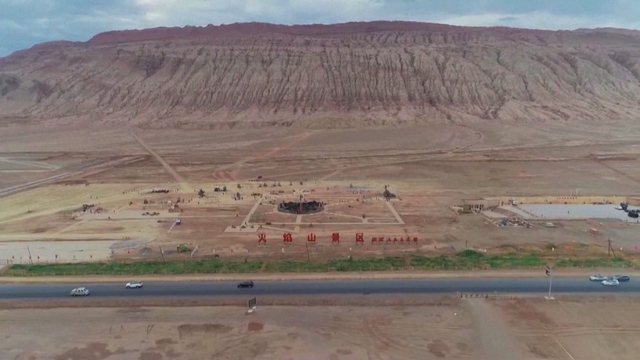 “Ferri” në Tokë, temperatura e sipërfaqes shkon mbi 80 gradë celsius “Ferri” në Tokë, temperatura e sipërfaqes shkon mbi 80 gradë celsius