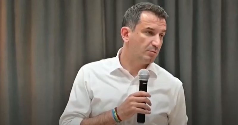 “Nëse dikush paska plan ta vrasë Veliajn politikisht, pse s’ka ai të drejtë të flasë për “vrasës me pagesë”? “Nëse dikush paska plan ta vrasë Veliajn politikisht, pse s’ka ai të drejtë të flasë për “vrasës me pagesë”?