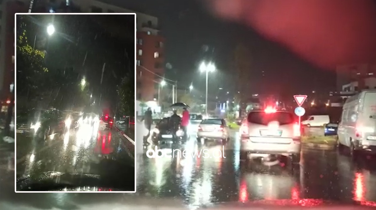 “Mos na terrorizoni me drita”! Shoferja thirrje shqiptarëve: Po na krijoni stres, ngjiteni pas makine për të parakaluar “Mos na terrorizoni me drita”! Shoferja thirrje shqiptarëve: Po na krijoni stres, ngjiteni pas makine për të parakaluar