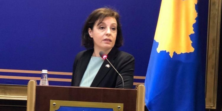 Pas përplasjeve me ndërkombëtarët për tensionet në veri, Kurti paguan për tu rregulluar me “Amelikën”, nis lobimin Pas përplasjeve me ndërkombëtarët për tensionet në veri, Kurti paguan për tu rregulluar me “Amelikën”, nis lobimin