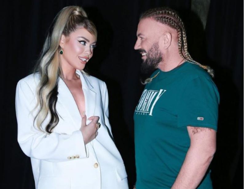 Nga ngjave ti racë m*ti’! Sabiani zbulon si reagon kur Keisi blen çantë 500 euro (Video) Nga ngjave ti racë m*ti’! Sabiani zbulon si reagon kur Keisi blen çantë 500 euro (Video)