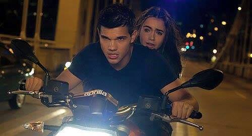 Vetë deshe! I kërkoi ta çonte në shtëpi dhe e ftoi në banesë, më pas grekja e akuzoi se e përdhunoi Vetë deshe! I kërkoi ta çonte në shtëpi dhe e ftoi në banesë, më pas grekja e akuzoi se e përdhunoi