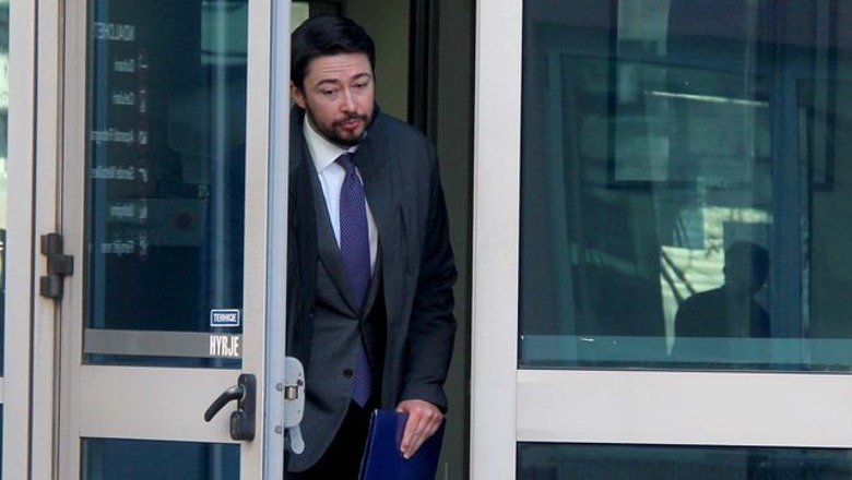 Mero Baze: Arroganca dhe vetëdija e Shkëlzen Berishës për t’iu fshehur drejtësisë Mero Baze: Arroganca dhe vetëdija e Shkëlzen Berishës për t’iu fshehur drejtësisë