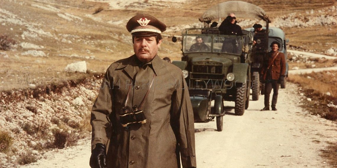 Një Marcello Mastroianni që nuk e kemi parë kurrë në kinematë në Itali: “Le général de l’armée morte” Një Marcello Mastroianni që nuk e kemi parë kurrë në kinematë në Itali: “Le général de l’armée morte”