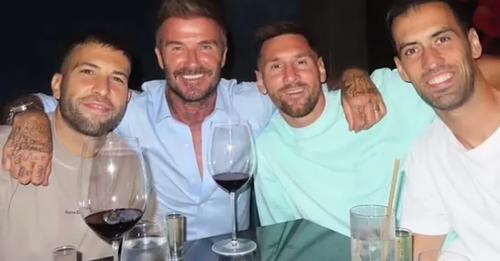 FOTO/ Messi dhe Beckham “mollë sherri”! Grushte e gjak në restorantin ku darkonin me bashkëshortet FOTO/ Messi dhe Beckham “mollë sherri”! Grushte e gjak në restorantin ku darkonin me bashkëshortet