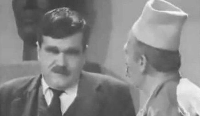 Të pacipë me Qazim Mulletin, dashakeqë me artin dhe injorantë gjer në fund Të pacipë me Qazim Mulletin, dashakeqë me artin dhe injorantë gjer në fund