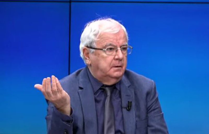 Për ata që thonë “Nuk jetohet në Shqipëri”! Për ata që thonë “Nuk jetohet në Shqipëri”!