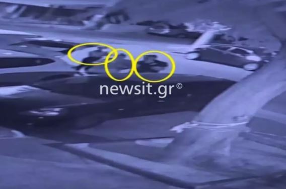 I bënë atentat një 27-vjeçari në Greqi, arrestohet i riu shqiptar, dyshohet se ishte vrasës me pagesë I bënë atentat një 27-vjeçari në Greqi, arrestohet i riu shqiptar, dyshohet se ishte vrasës me pagesë