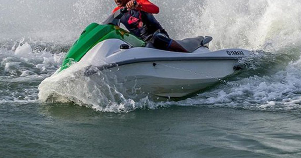 Përgënjeshtrohet lajmi për djalin që u aksidentua me Jet Ski në plazhin e Llamanit: Është gjallë, pa komunikim, jashtë rrezikut për jetën