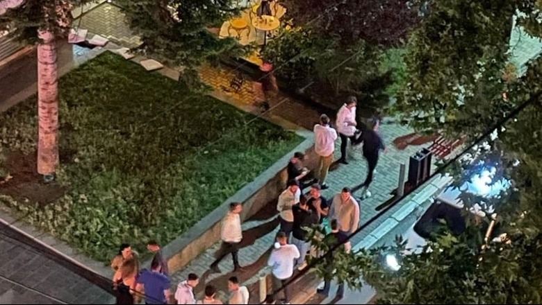 “Betejë” me armë në një lokal në qendër të Prishtinës, 17 të plagosur