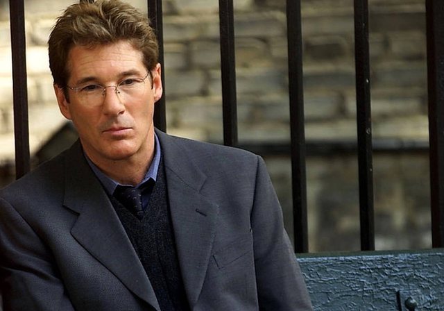 Isha i uritur gjatë gjithë viteve ’70! Jeta tjetër e Richard Gere Isha i uritur gjatë gjithë viteve ’70! Jeta tjetër e Richard Gere