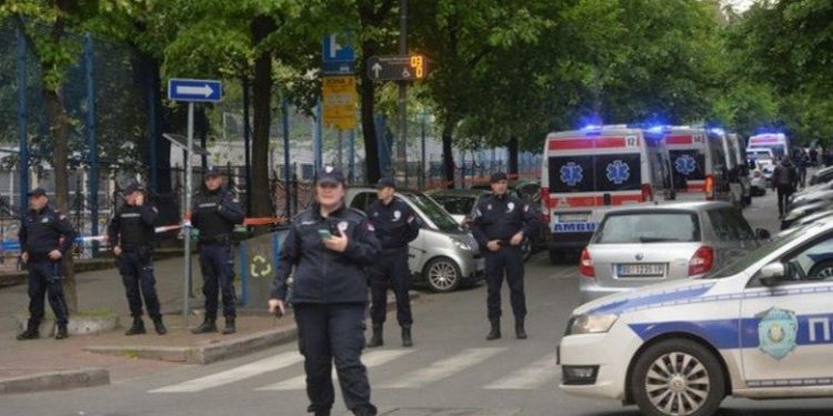 Statusi me pak fjalë pa nevojë për shumë koment! Befason shtetasja serbe: Po të kish ndodhur në Bujanoc ajo që ndodhi në Banjska…?! Statusi me pak fjalë pa nevojë për shumë koment! Befason shtetasja serbe: Po të kish ndodhur në Bujanoc ajo që ndodhi në Banjska…?!