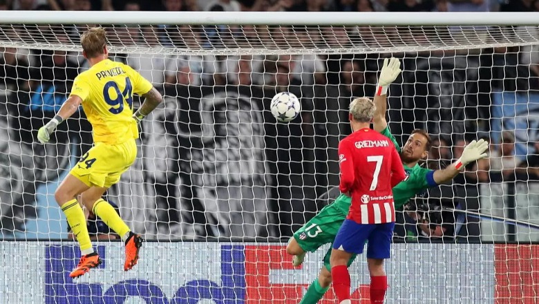 Champions League/ Ndodh pas 13 vitesh, portieri i Lazios ne sulm, shënon gol në minutën e 94: Kam studiuar Immobilen Champions League/ Ndodh pas 13 vitesh, portieri i Lazios ne sulm, shënon gol në minutën e 94: Kam studiuar Immobilen