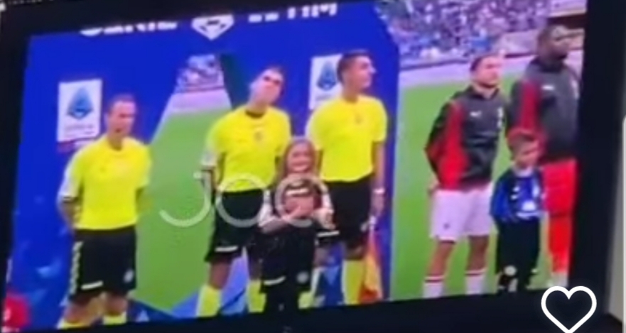 VIDEO/ Bota ka filluar të flas shqip, fluturon shqiponja edhe në Inter-Milan VIDEO/ Bota ka filluar të flas shqip, fluturon shqiponja edhe në Inter-Milan